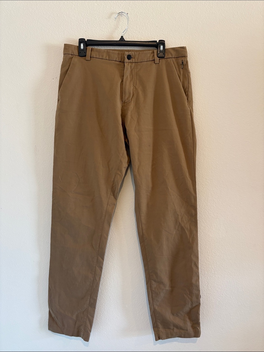 Men’s Lululemon Athletica pants "ABC" (Always Be Comfortable) 5-Pocket Pant